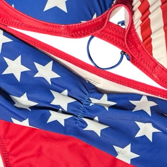 Stars & Stripes Sizzle: NWOT Patriotic Push-Up Bikini! 🇺🇸 Ladies Large ❤️🤍💙 - Picture 10 of 15